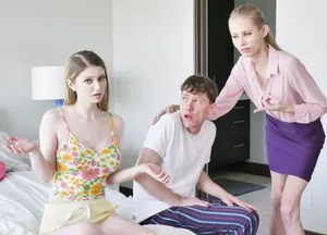 Mẹ kế bắt con gái riêng của gã chồng trả bài với cậu con trai